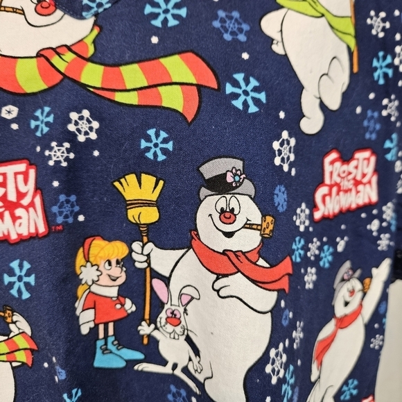 Frosty the Snowman Short Sleeve Medical‎ Scrub Top Size 2X Unisex - Picture 6 of 7